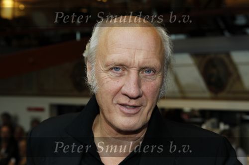 Amsterdam 27 september 2010
Presentatie cd Anne v Veen in Carre. Anne is de dochter van herman v  Veen en Willeke Alberti neemt de eerste cd in ontvangst.
Peter Smulders bv