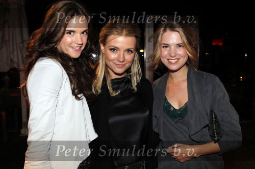 Amsterdam 1 oktober 2010
Feestje GTST (Goede tijden slechte tijden) voor 20 jarig bestaan bij het Werck. Marly v d Velden Inge Schrama en Gigi Ravelli
Peter Smulders bv