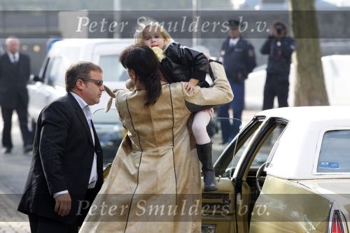 Amsterdam 12 oktober 2010
Herdenkingsdienst van Antonie Kamerling in het Amstel Hotel. De wagens van de stoet waren allemaal cadillac s. Isa Hoes Merlijn en Vlinder 
Peter Smulders bv