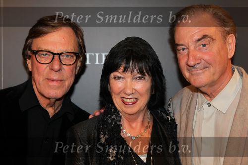 Amsterdam, 19 Oktober 2010
Premiere Yves Saint Laurent bij Christie\'s
Jan Jansen met zijn vrouw en Frans Molenaar
Foto Peter Smulders BV