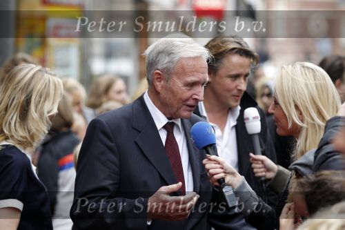 Amsterdam 13 oktober 2010
Premiere Briefgeheim in Tuschinski. Jan Terlouw
Peter Smulders bv