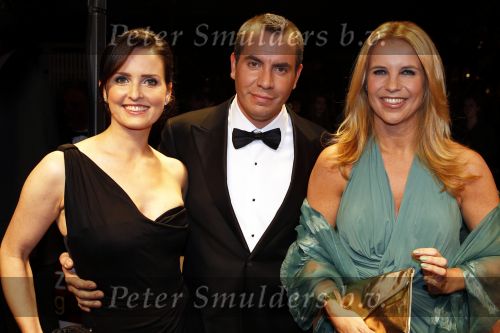 Amsterdam 22 oktober 2010
Televizierring 2010 in carre. Jeroen v Koningsbrugge met vrouw en Linda de Mol
Peter Smulders bv