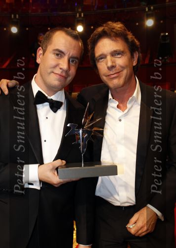 Amsterdam 22 oktober 2010
Televizierring 2010 in carre. Jeroen v Koningsbrugge met John de Mol
Peter Smulders bv