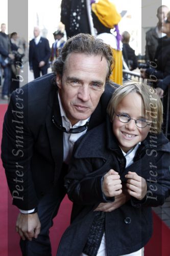 Amsterdam 10 oktober 2010
Premiere film van Sinterklaas in Tuschinski. Joep Sertons met zoon
Peter Smulders bv