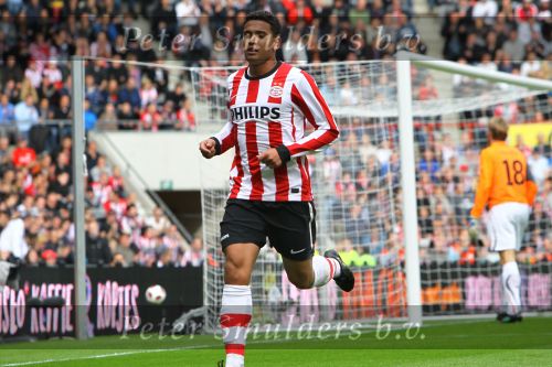 Eindhoven, 24 Oktober 2010
Kompetitiewedstrijd PSV-Feyenoord, eindstand 10-0 Seizoen 2010/2011
De grootste nederlaag van Feyenoord ooit in het betaalde voetbal
Evenaring van de grootste overwinning PSV in het betaald Voetbal
Jonathan Reis
Foto Junior Smulders
