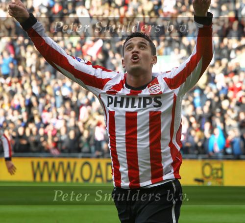 Eindhoven, 24 Oktober 2010
Kompetitiewedstrijd PSV-Feyenoord, eindstand 10-0 Seizoen 2010/2011
De grootste nederlaag van Feyenoord ooit in het betaalde voetbal
Evenaring van de grootste overwinning PSV in het betaald Voetbal
Jonathan Reis
Foto Junior Smulders