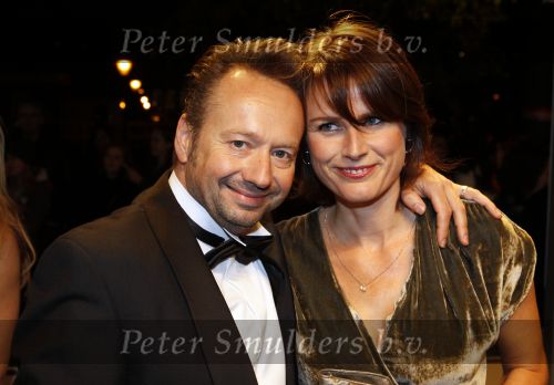 Amsterdam 22 oktober 2010
Televizierring 2010 in carre. Joris Linssen met partner Rebecca de Kuijer
Peter Smulders bv