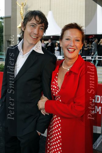 Utrecht 26 september 2010
Premiere Lang en Gelukkig op de filmdagen. Loes Luca met stiefzoon
Peter Smulders bv