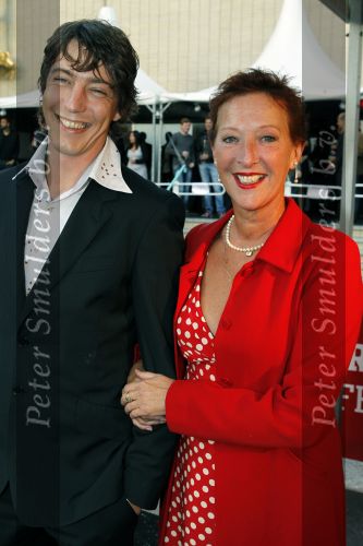 Utrecht 26 september 2010
Premiere Lang en Gelukkig op de filmdagen. Loes Luca met stiefzoon
Peter Smulders bv