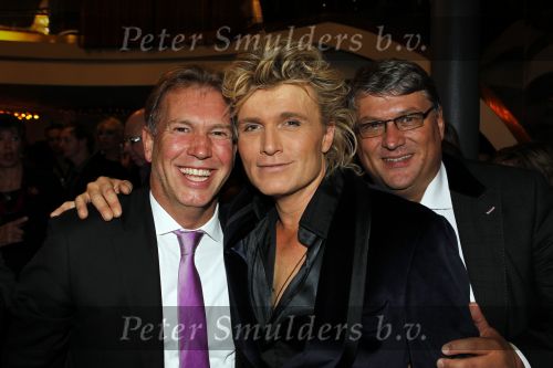 Amsterdam 11 oktober 2010
Premiere Hurricane van Hans Klok in Carre. hans met Marcel Boekhoorn
Peter Smulders bv