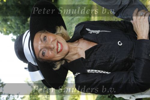 Breukelen 16 juni 2010
Haringparty op Neyenrode.
Marjon Lambriks met man