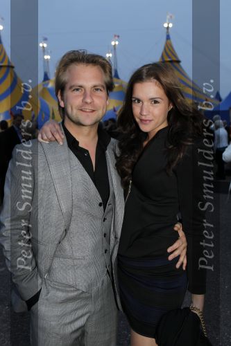 Amsterdam 7 oktober 2010
Premiere cirque du soleil bij de amsterdam Arena. Marly v d Velden met vriend
Peter Smulders bv