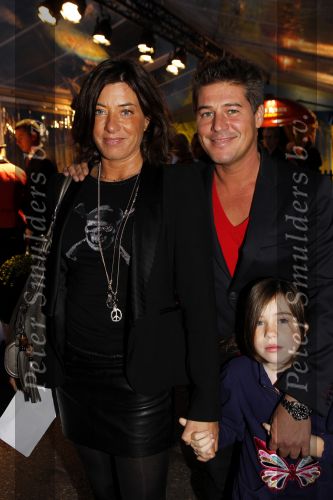 Amsterdam 7 oktober 2010
Premiere cirque du soleil bij de amsterdam Arena. Martijn en Amanda Krabbe met dochter 
Peter Smulders bv
