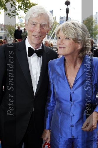 Amsterdam 3 oktober 2010
Premiere Petticoat in Carre. Berend Boudewijn en Martine Bijl
Peter Smulders bv