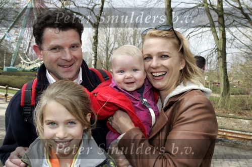 Biddinghuizen 25 januari 2005
Opening Walibi World.
Mary-Lou v Steenis met man en