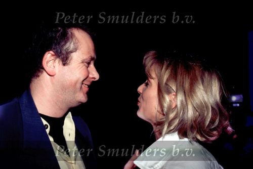 Mary Lou Stennis met haar man en een glaasje champagne



PETER SMULDERS BV