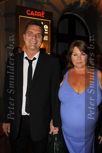 Amsterdam 11 oktober 2010
Premiere Hurricane van Hans Klok in Carre. Maya Vandenbroecke met vriend
Peter Smulders bv