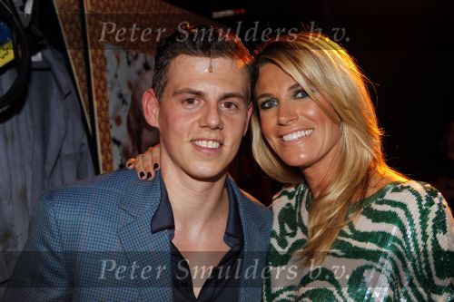 Amsterdam 3 oktober 2010
Premiere Petticoat in Carre met Chantal Janzen. Mike Weerts met Danielle Overgaag
Peter Smulders bv