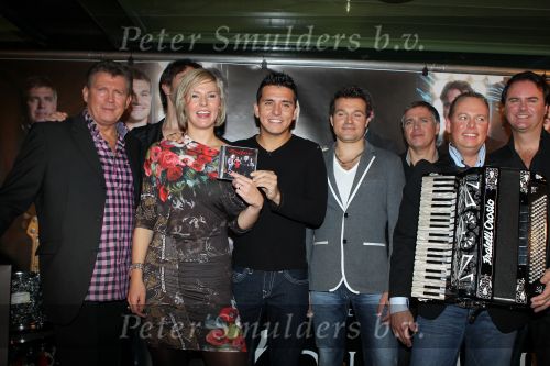 Volendam, 18 Oktober 2010 Hotel Spaander
CD Uitreiking Mon Amour met o.a.: Linda Schilder en Peter de Haan, Jan Smit en Jack Veerman
Foto Peter Smulders BV