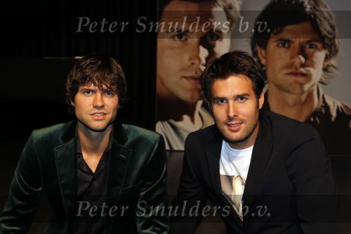 Volendam 30 september 2010
Presentatie CD ,uitreiking gouden en platina platen en presentatie strip Nick en Simon.
Peter Smulders bv