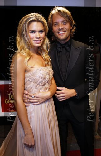 Amsterdam 22 oktober 2010
Televizierring 2010 in carre. Nicolette v Dam en Bas Smit
Peter Smulders bv