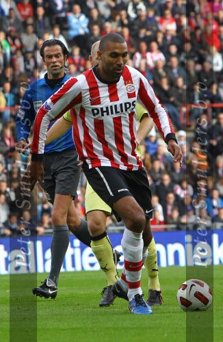 Eindhoven, 24 Oktober 2010
Kompetitiewedstrijd PSV-Feyenoord, eindstand 10-0 Seizoen 2010/2011
De grootste nederlaag van Feyenoord ooit in het betaalde voetbal
Evenaring van de grootste overwinning PSV in het betaald Voetbal
Orlando Engelaar
Foto Junior Smulders