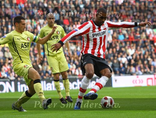 Eindhoven, 24 Oktober 2010
Kompetitiewedstrijd PSV-Feyenoord, eindstand 10-0 Seizoen 2010/2011
De grootste nederlaag van Feyenoord ooit in het betaalde voetbal
Evenaring van de grootste overwinning PSV in het betaald Voetbal
Orlando Engelaar
Foto Junior Smulders