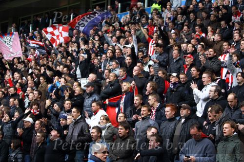 Eindhoven, 24 Oktober 2010
Kompetitiewedstrijd PSV-Feyenoord, eindstand 10-0 Seizoen 2010/2011
De grootste nederlaag van Feyenoord ooit in het betaalde voetbal
Evenaring van de grootste overwinning PSV in het betaald Voetbal
PSV Supporters
Foto Junior Smulders