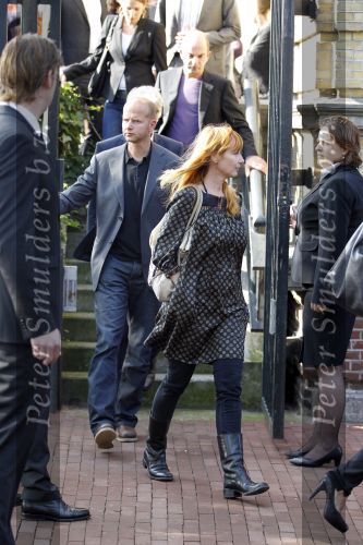 Amsterdam 12 oktober 2010
Herdenkingsdienst van Antonie Kamerling in het Amstel Hotel. De wagens van de stoet waren allemaal cadillac s. patty Zomer
Peter Smulders bv