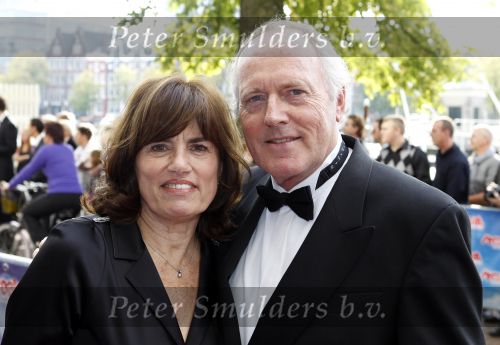 Amsterdam 3 oktober 2010
Premiere Petticoat in Carre. Peter Tuinman met vrouw
Peter Smulders bv