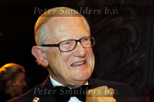 Amsterdam 3 oktober 2010
Premiere Petticoat in Carre met Chantal Janzen. Pieter v Vollenhoven wordt geinterviewd door Karin Riethoven
Peter Smulders bv