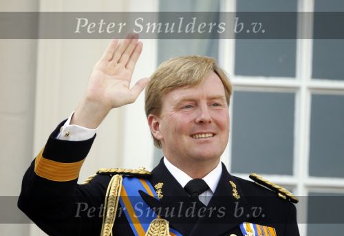 Den Haag 21 september 2010
Prinsjesdag 2010 op het binnenhof en bij paleis Noordeinde. Koningin Beatrix Prins Willem Alexander Prinses Maxima Prins Constantijn Prinses Laurentien Pieter v Vollenhoven en Prinses Margriet
Peter Smulders bv