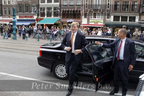 Amsterdam 23 september 2010
Prins Willem Alexander op bezoek in de beurs van Berlage. De dochter van Freddie Heineken Charlene de Carvalho ontvangt hem.
Peter Smulders bv