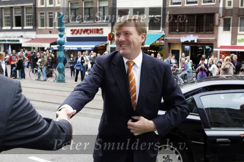 Amsterdam 23 september 2010
Prins Willem Alexander op bezoek in de beurs van Berlage. De dochter van Freddie Heineken Charlene de Carvalho ontvangt hem.
Peter Smulders bv