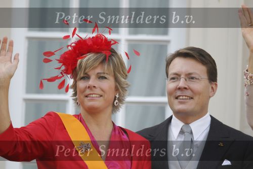 Den Haag 21 september 2010
Prinsjesdag 2010 op het binnenhof en bij paleis Noordeinde. Koningin Beatrix Prins Willem Alexander Prinses Maxima Prins Constantijn Prinses Laurentien Pieter v Vollenhoven en Prinses Margriet
Peter Smulders bv