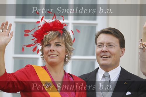 Den Haag 21 september 2010
Prinsjesdag 2010 op het binnenhof en bij paleis Noordeinde. Koningin Beatrix Prins Willem Alexander Prinses Maxima Prins Constantijn Prinses Laurentien Pieter v Vollenhoven en Prinses Margriet
Peter Smulders bv