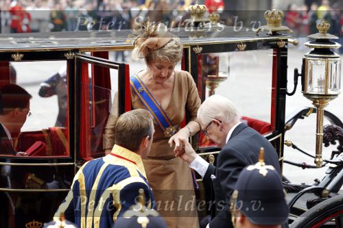 Den Haag 21 september 2010
Prinsjesdag 2010 op het binnenhof en bij paleis Noordeinde. Koningin Beatrix Prins Willem Alexander Prinses Maxima Prins Constantijn Prinses Laurentien Pieter v Vollenhoven en Prinses Margriet
Peter Smulders bv
