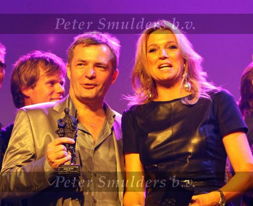 Rotterdam, 4 Oktober 2010
Edsion uitreiking voor de 50e keer
Prinses Maxima met div. artiesten
Foto Peter Smulders BV