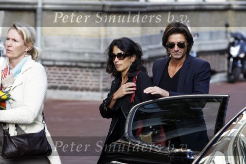 Amsterdam 12 oktober 2010
Herdenkingsdienst van Antonie Kamerling in het Amstel Hotel. De wagens van de stoet waren allemaal cadillac s. Rick en Annemarie Engelkes
Peter Smulders bv