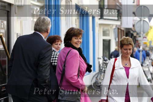Utrecht 25 september 2010
Rita Verdonk met man op straat in Utrecht en bij een cafetaria.
Peter Smulders bv