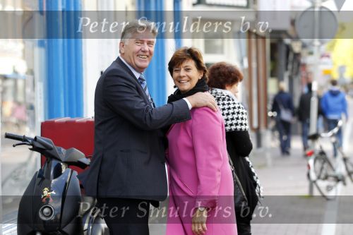 Utrecht 25 september 2010
Rita Verdonk met man op straat in Utrecht en bij een cafetaria.
Peter Smulders bv