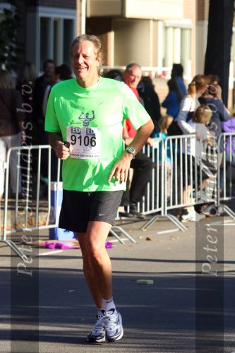 Eindhoven, 10 Oktober 2010
Burgemeester Rob van gijzel van Eindhoven bezig met zijn marathon