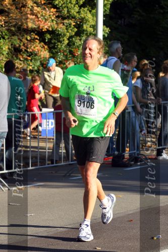 Eindhoven, 10 Oktober 2010
Burgemeester Rob van gijzel van Eindhoven bezig met zijn marathon