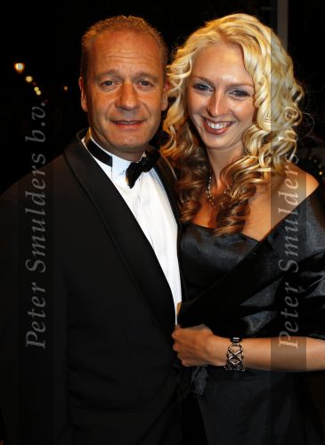 Amsterdam 22 oktober 2010
Televizierring 2010 in carre. Ron Boszhard met vriendin
Peter Smulders bv