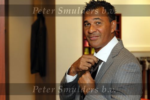 Amsterdam 11 oktober 2010
Ruud Gullit en Rob Witschge bij de society shop.
Peter Smulders bv