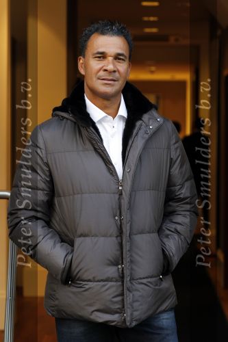 Amsterdam 11 oktober 2010
Ruud Gullit en Rob Witschge bij de society shop.
Peter Smulders bv