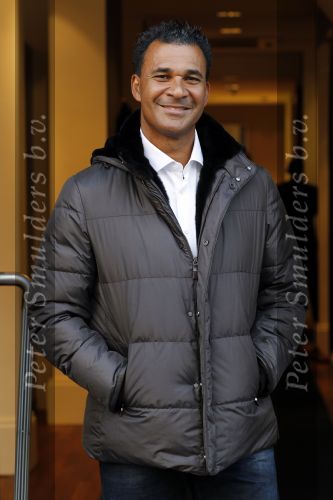Amsterdam 11 oktober 2010
Ruud Gullit en Rob Witschge bij de society shop.
Peter Smulders bv