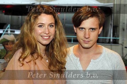 Utrecht 26 september 2010
Premiere Lang en Gelukkig op de filmdagen. sanne Vogel met vriend
Peter Smulders bv