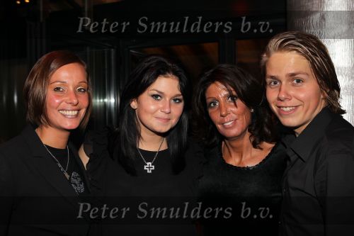 Amsterdam, 23 September 2010
Eerste CD uitreiking van Roxeanne Hazes en Andre Hazes Jr. 
met de titel: Van jou, voor jou.
Sarith Hazi  met Andre, Roxeanne en Rachel Hazes
Foto Peter Smulders BV