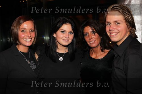 Amsterdam, 23 September 2010
Eerste CD uitreiking van Roxeanne Hazes en Andre Hazes Jr. 
met de titel: Van jou, voor jou.
Sarith Hazi  met Andre, Roxeanne en Rachel Hazes
Foto Peter Smulders BV
